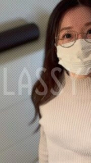 FC2-PPV-4691059 #20 Too cute Japanese with glasses and massive squirting raw sex